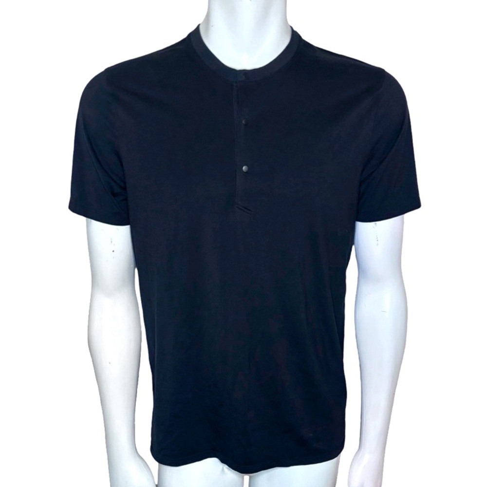 Lululemon Black Performance S/S Mens Snap Henley Size Medium